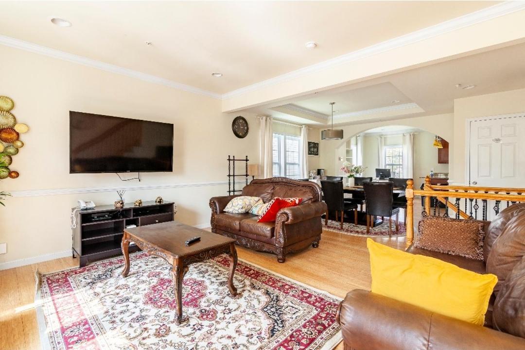 Luxurious And Cheerful In Dc Homestay Washington